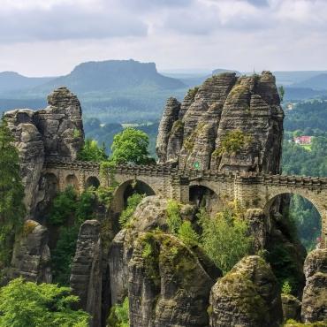 สะพานหินที่สวยที่สุดในเยอรมนี