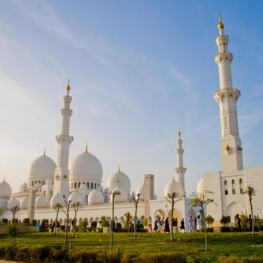 มัสยิดหลวงเชคซัยยิด (Sheikh Zayed Grand Mosque)