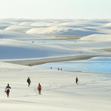 เนินทรายสีขาวที่อุทยานแห่งชาติแลงคอยส์ มารานฮานส์