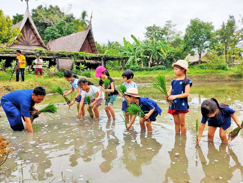 ต้อนรับวันเด็ก ชวนวัยซนท่องโลกวิถีอินทรีย์ เปิดหมู่บ้านปฐมให้เข้าชมฟรี!! 11-12 ม.ค.นี้ ที่สวนสามพราน