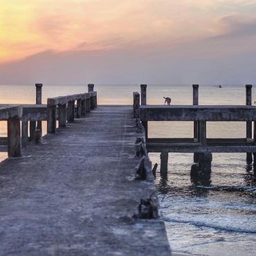 หาดสน เกาะทะลุ บางสะพานน้อย ประจวบคีรีขันธ์ อีกหนึ่งที่เที่ยวของคนรักความสงบ