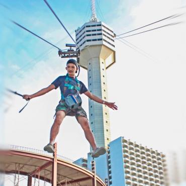 โดดหอคอย ที่ พัทยา ปาร์ค [VDO] (Tower Jump at Pattaya Park)