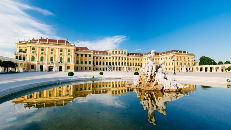 พระราชวังเชรินน์บรุนน์ (Schoenbrunn Palace), ประเทศออสเตรีย ออสเตรีย, ยุโรป
