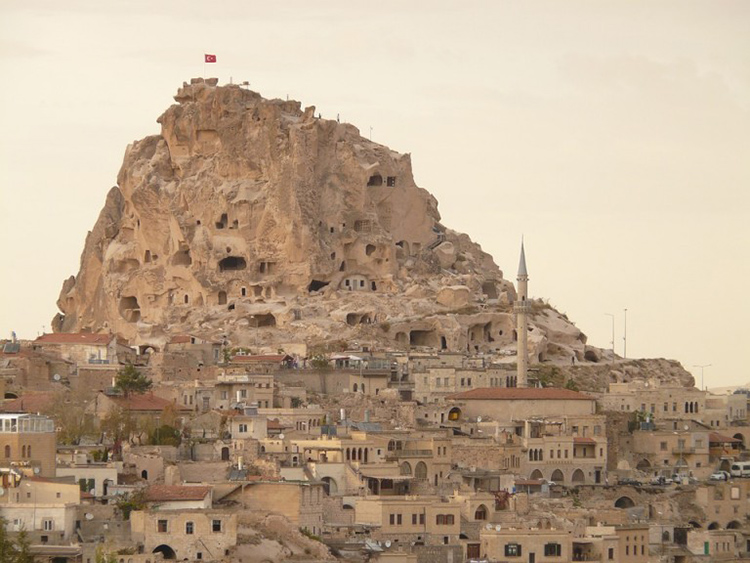 ปราสาทหิน Uchisar Castle, ตุรกี Uchisar Castle, ตุรกี
