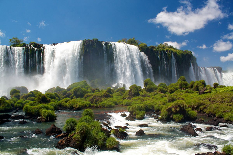 น้ำตกอีกวาซู (Iguazu Falls), ประเทศอาร์เจนติน่า - บราซิล น้ำตกอีกวาซู, Iguazu Falls