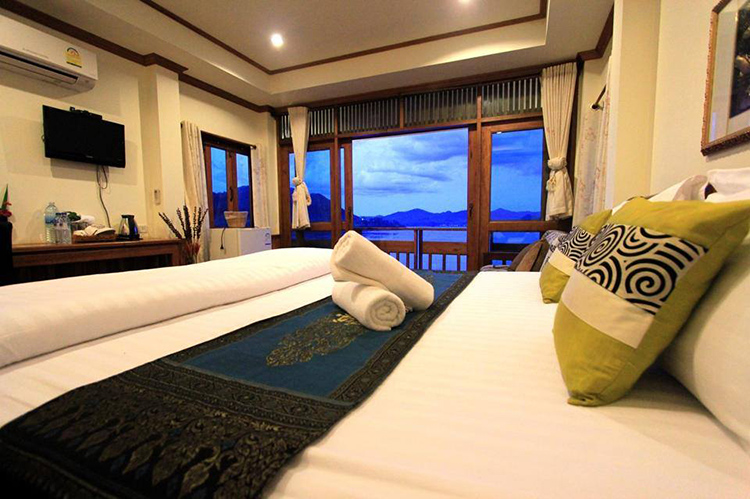 บ้านอุ่นรักริมโขง, จังหวัดเลย เชียงคาน, ที่พักเชียงคาน