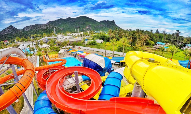 พาเด็กเที่ยวที่ Santorini Park Santorini Park