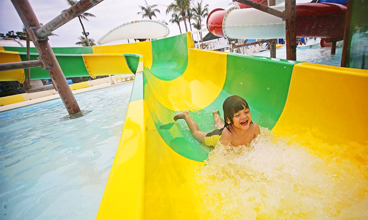 พาเด็กเที่ยวที่ Santorini Park Santorini Park