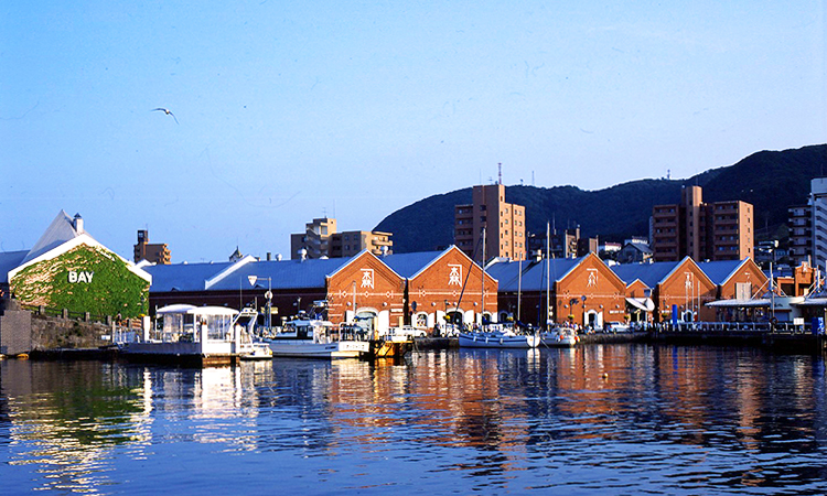 โกดังอิฐแดงคาเนโมริ (Kanemori Red Brick Warehouse) Kanemori Red Brick Warehouse