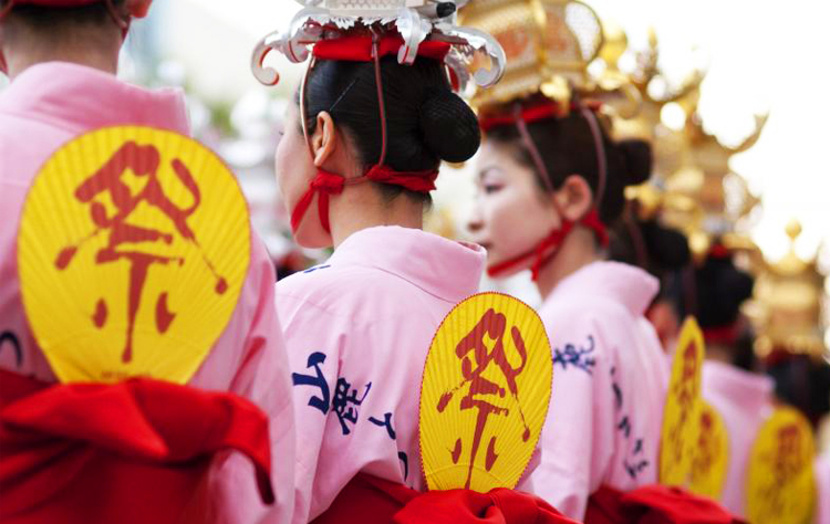 เทศกาล Yamaga Tourou Matsuri ประเทศญี่ปุ่น เที่ยวญี่ปุ่น, เที่ยวคุมาโมโตะ