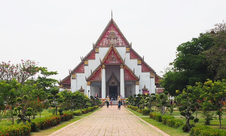 เที่ยวอยุธยา, วัดมงคลบพิตร