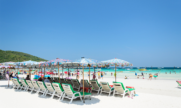พาแม่เที่ยวชลบุรี เที่ยวชลบุรี, หาดบางแสน