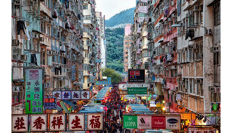 Fa Yuen Street Market ตลาดกลางคืนในฮ่องกง Fa Yuen Street Market