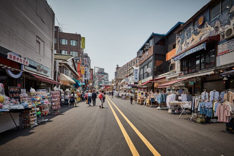 ฮงแด Hongdae เที่ยวเกาหลี , ช้อปปิ้ง