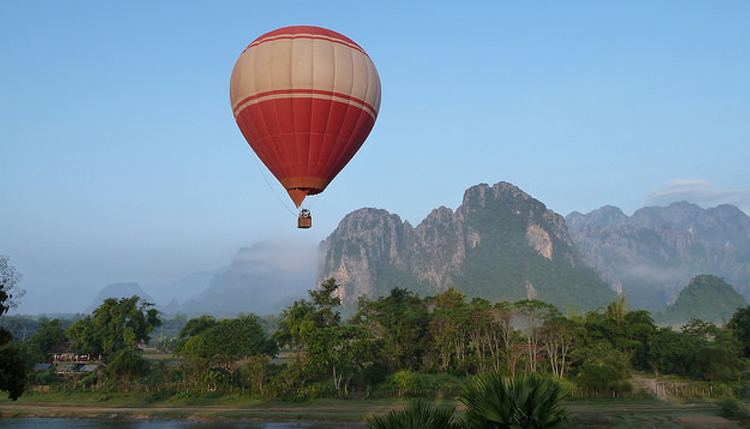 วังเวียง (Vang Vieng), ประเทศลาว บอลลูน, เที่ยวต่างประเทศ