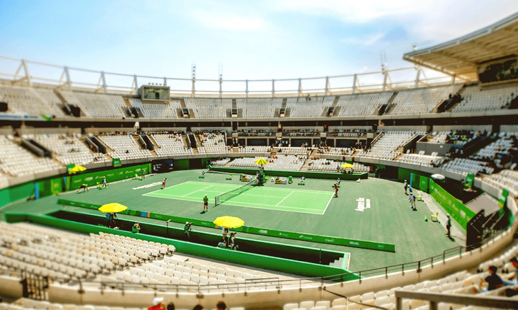 สนามแข่งขันเทนนิส