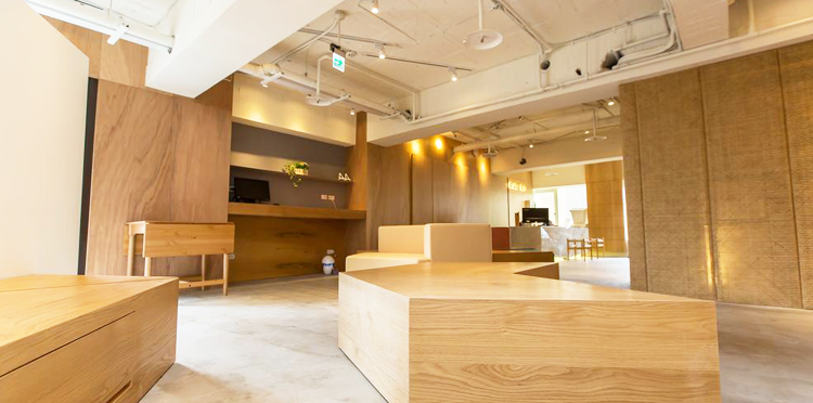 MUIU Capsule Inn ที่พักใกล้สถานีรถไฟไทเป MUIU Capsule Inn
