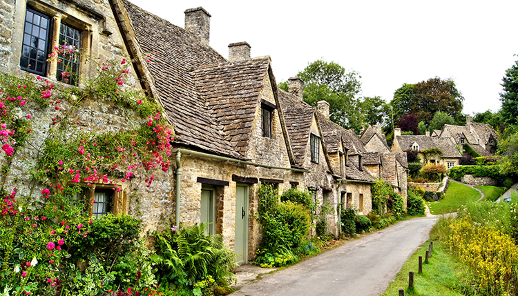 หมู่บ้านไบเบอร์รี่, สหราชอาณาจักร Bibury, United Kingdom ไบเบอร์รี่, สหราชอาณาจักร Bibury, United Kingdom