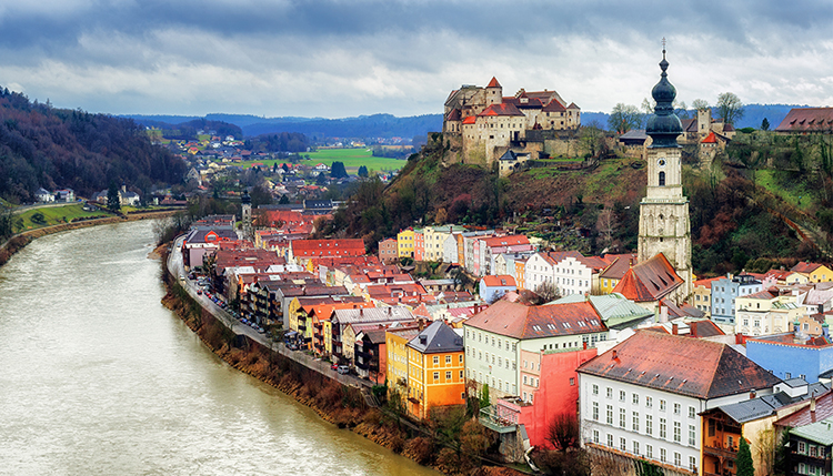 เบิร์กฮาวเซน, เยอรมนี Burghausen, Germany