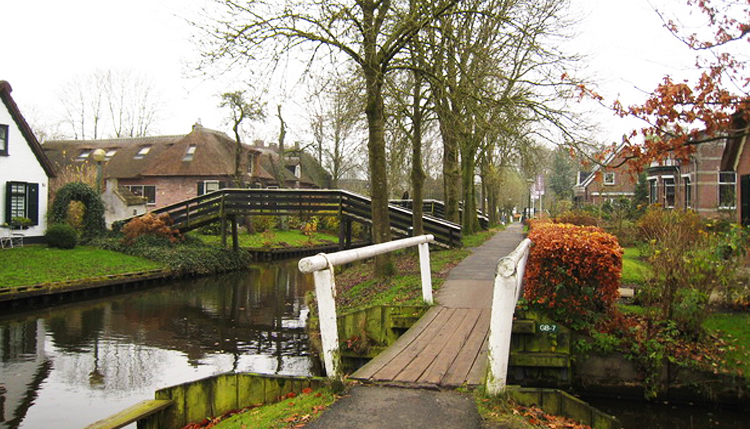 หมู่บ้านกีธอร์น, เนเธอร์แลนด์