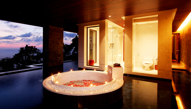 Paresa Resort Phuket Pool Villa, หาดกมลา